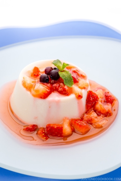 A plate containing Tofu Pudding (Blancmange).